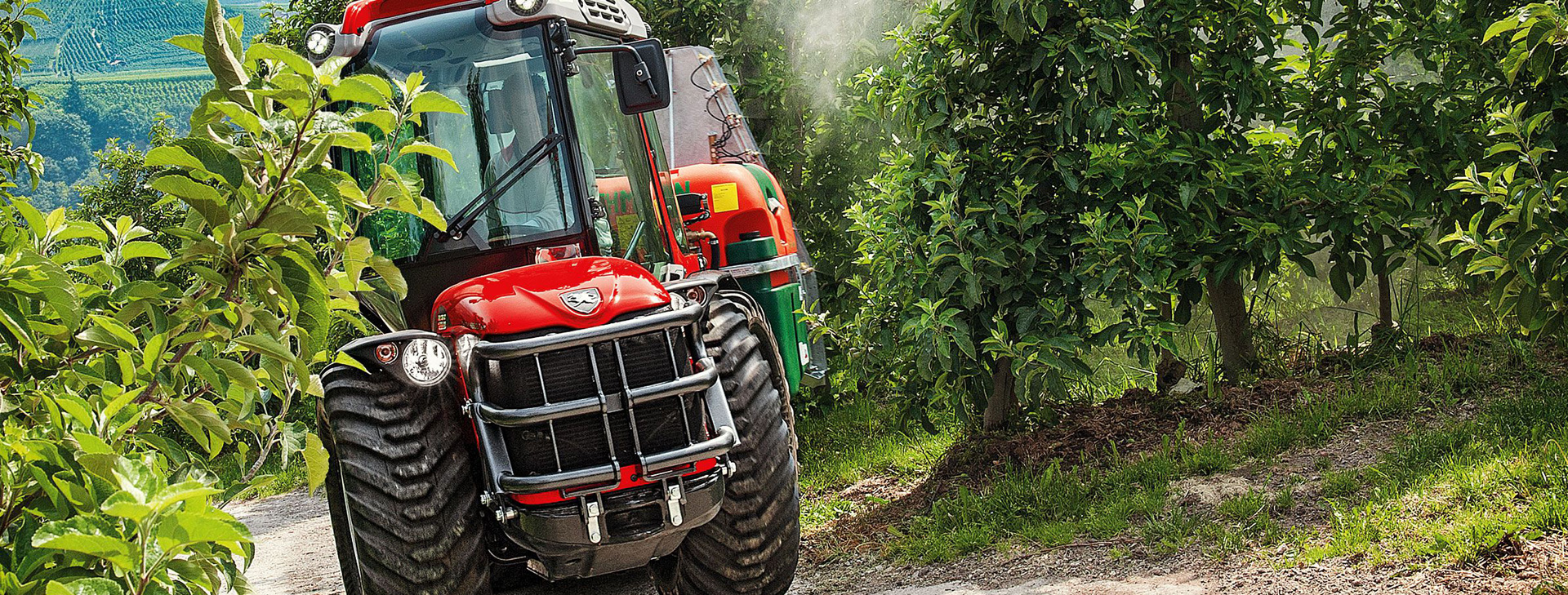 Traktoren und landwirtschaftliche Maschinen<br />
von Ihrem Partner KLG